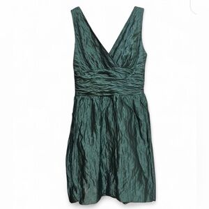 Kay Unger Sleeveless Green Cocktail Dress Size 4